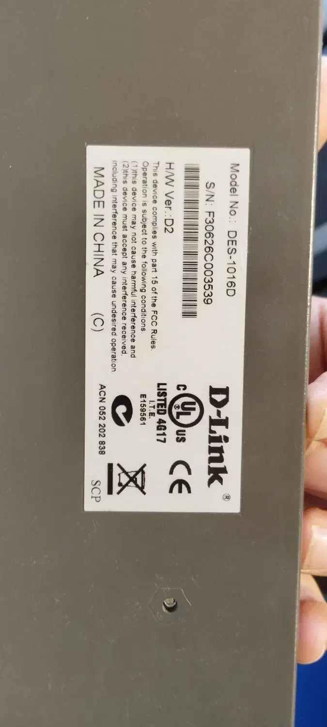 سوییچ 16پورت دی لینک|مودم و تجهیزات شبکه|شیراز, شهرک والفجر|دیوار