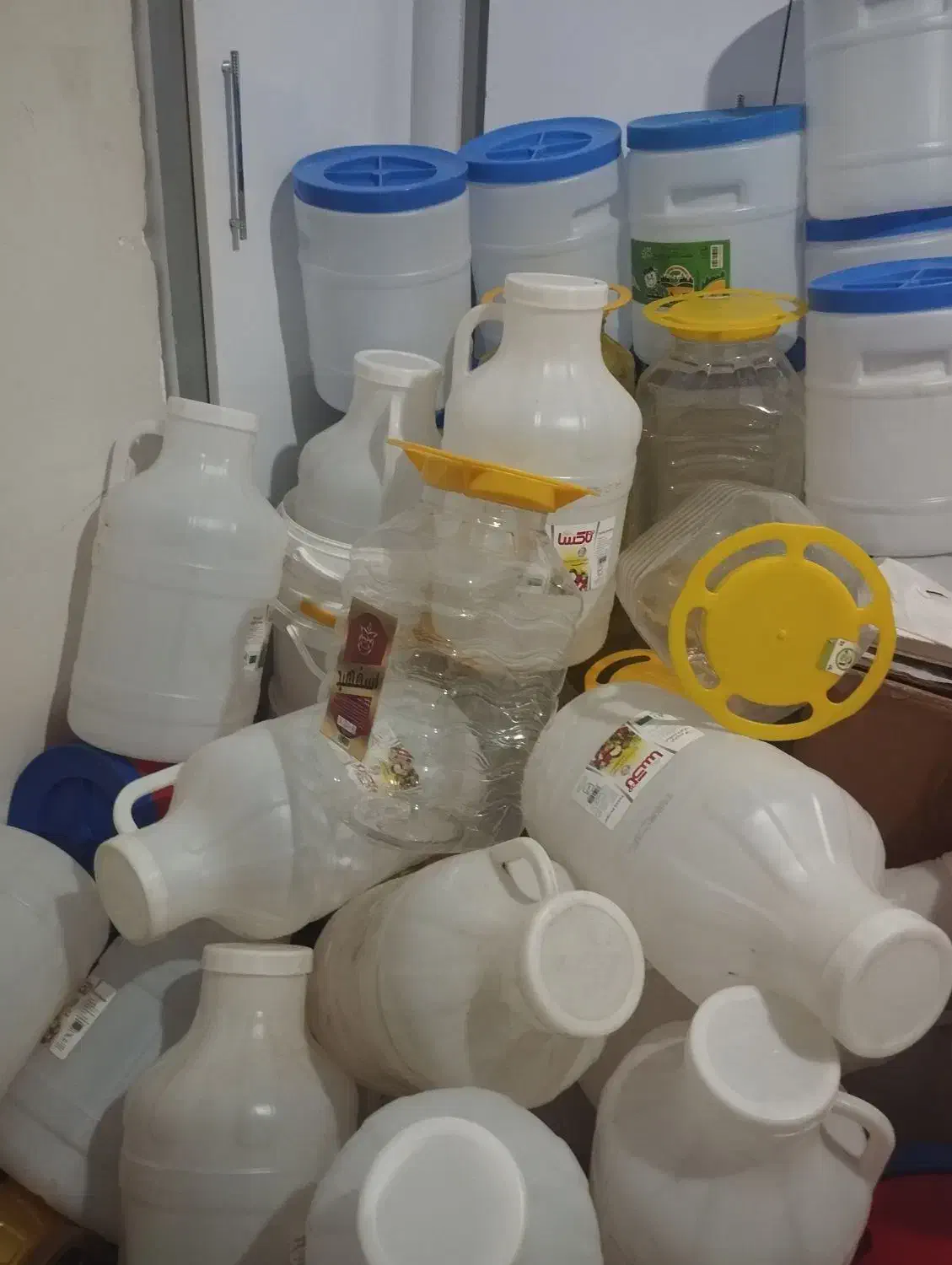 ظروف نگهدارنده|ظروف نگهدارنده، پلاستیکی، یکبارمصرف|مشهد, رسالت|دیوار