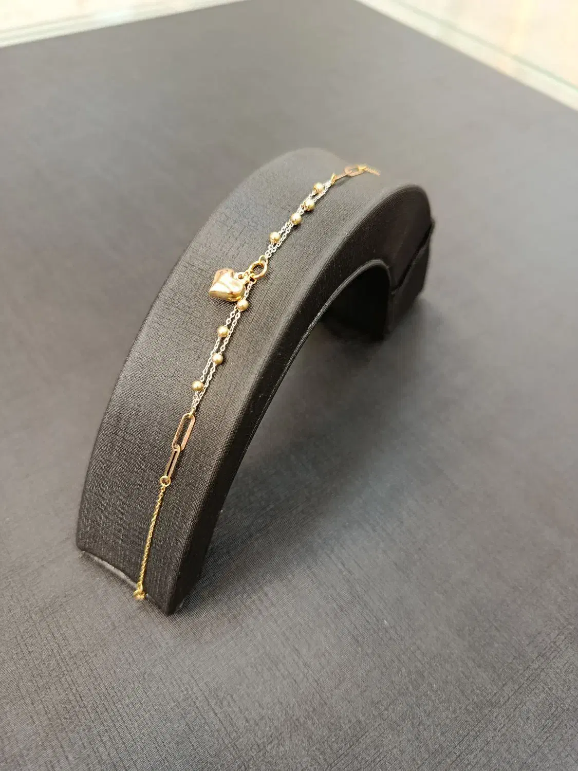 دستبند مینیمال شیک و زیبا|جواهرات|خمینی‌شهر, |دیوار