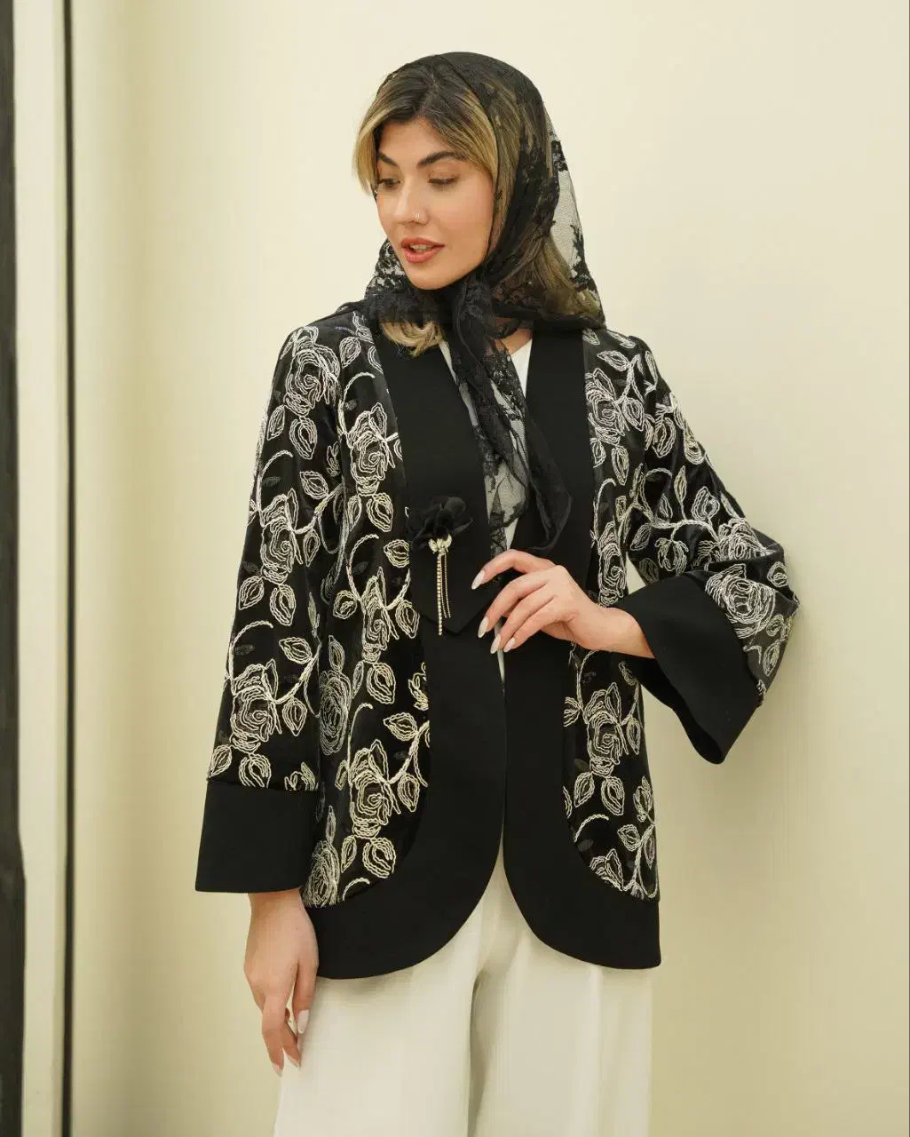 کت مجلسی|لباس|خرمآباد, |دیوار