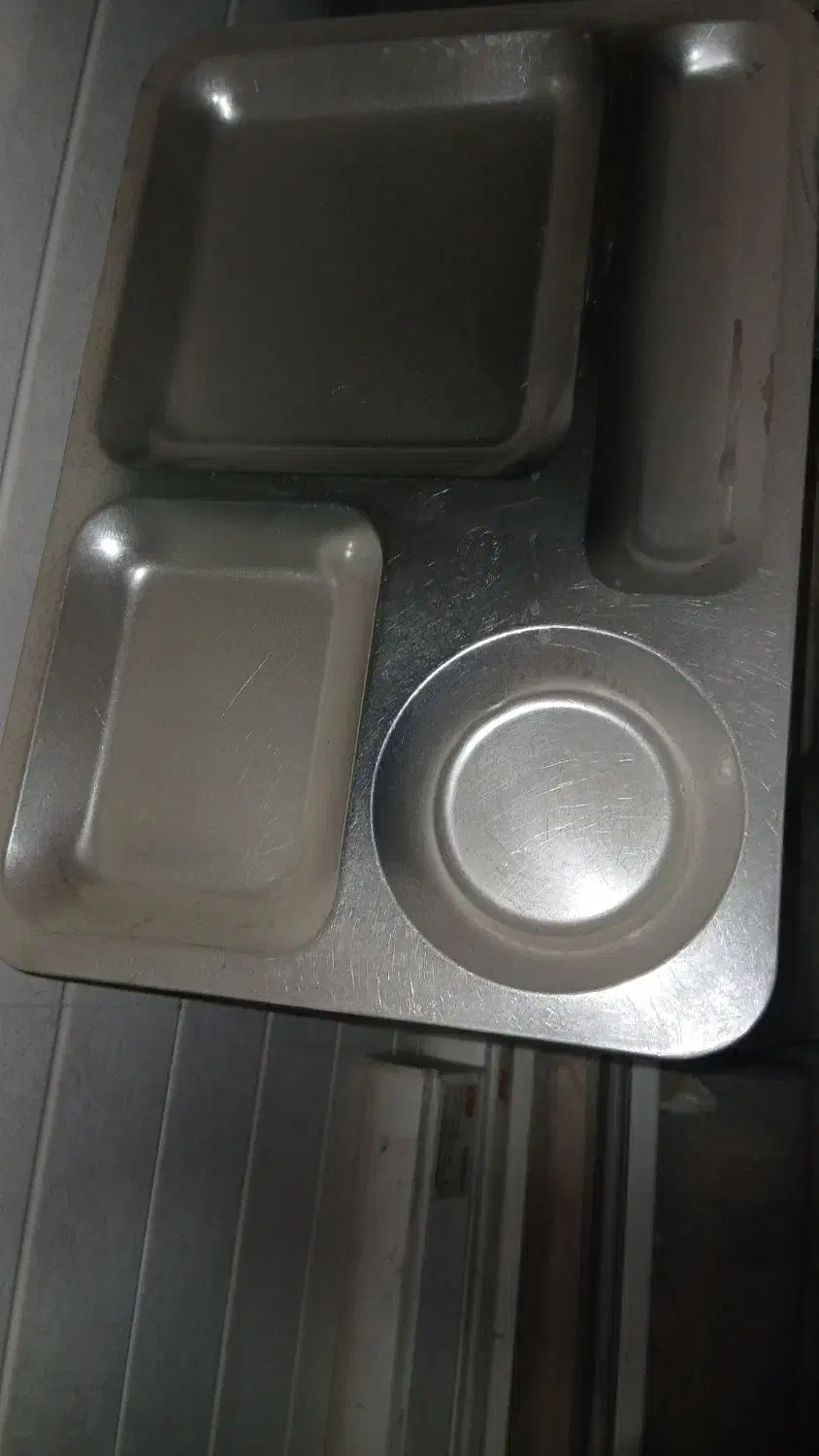 باسلام تعدادی سیخ کباب وظرف اشپزخانه|ظروف پختوپز|ورامین, ورامین|دیوار