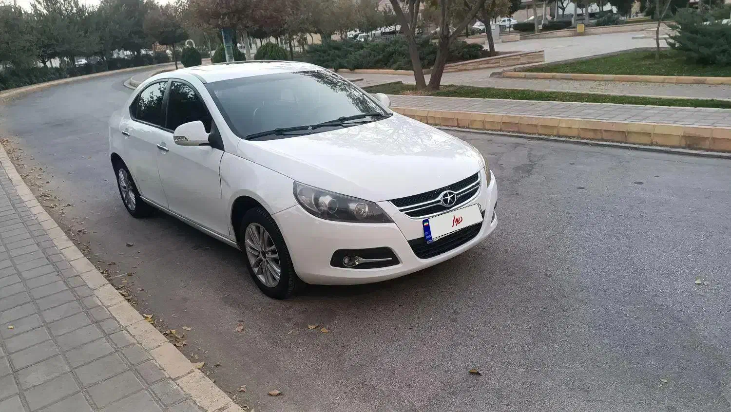 جک j5 اتومات|خودرو سواری و وانت|مشهد, کوه سنگی|دیوار