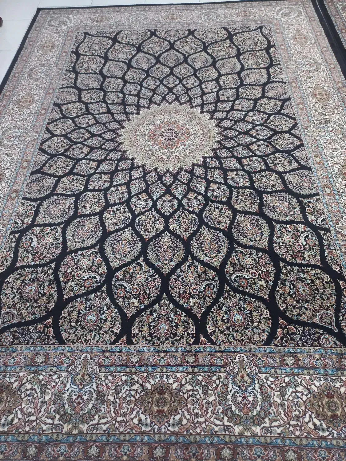۲ تخته فرش ۷۰۰ شانه نگین مشهد|فرش|فردیس, شهرک راه آهن|دیوار