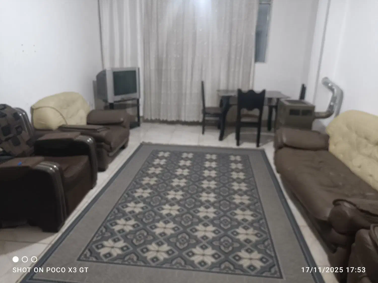 اجاره آپارتمان مبله|اجارهٔ کوتاه‌مدت آپارتمان و سوئیت|شیراز, آبیاری|دیوار