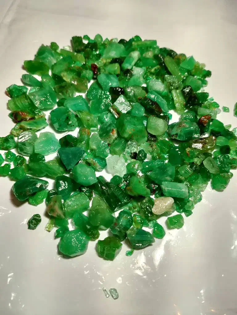 الماس سبز زمرد بریل|جواهرات|مشهد, شهرآرا|دیوار