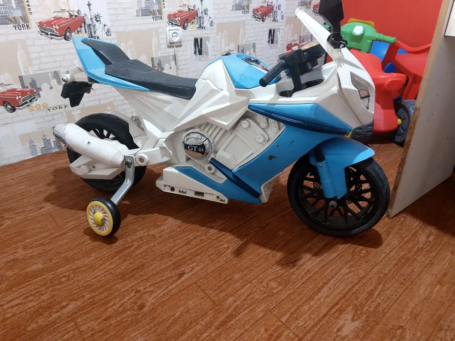 موتور شارژی|اسباببازی|کرج, شهرک نهال و بذر|دیوار