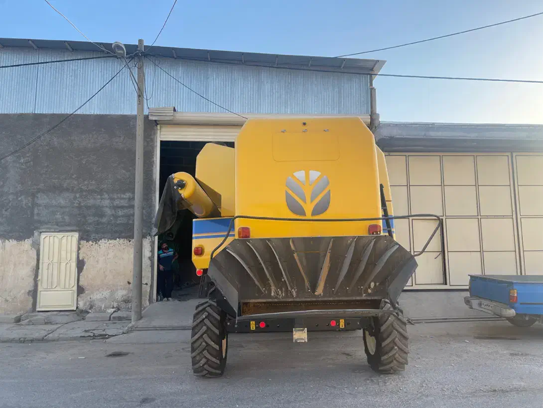 کمباین نیوهلند ۲۰۲۴|خودرو سنگین|تهران, آرژانتین|دیوار