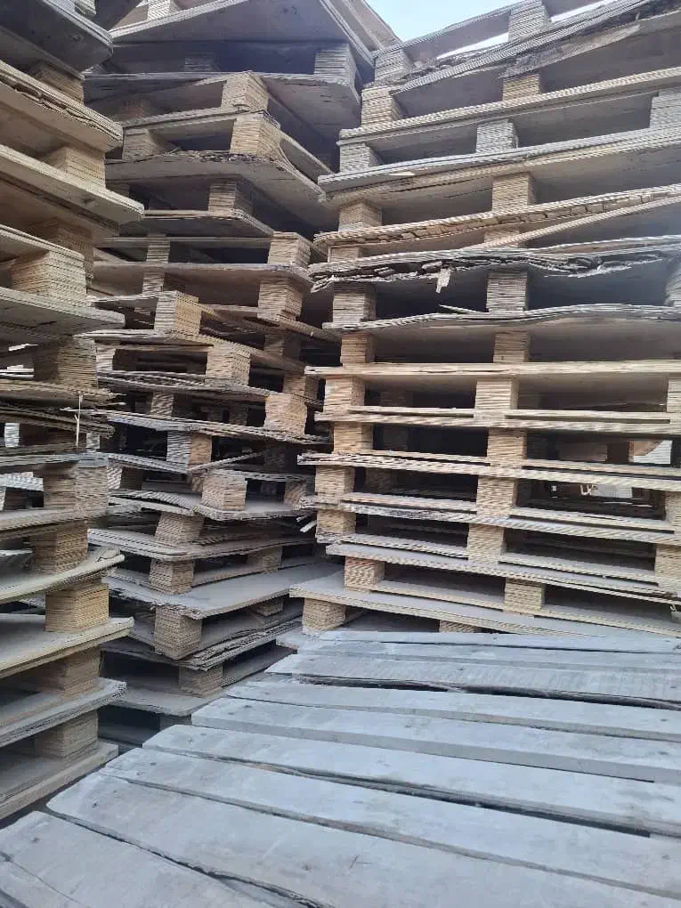 ضایعات چوب پالت شکسته هیزمی و دور ریختنی|عمده‌فروشی|نجف‌آباد, شهدا|دیوار