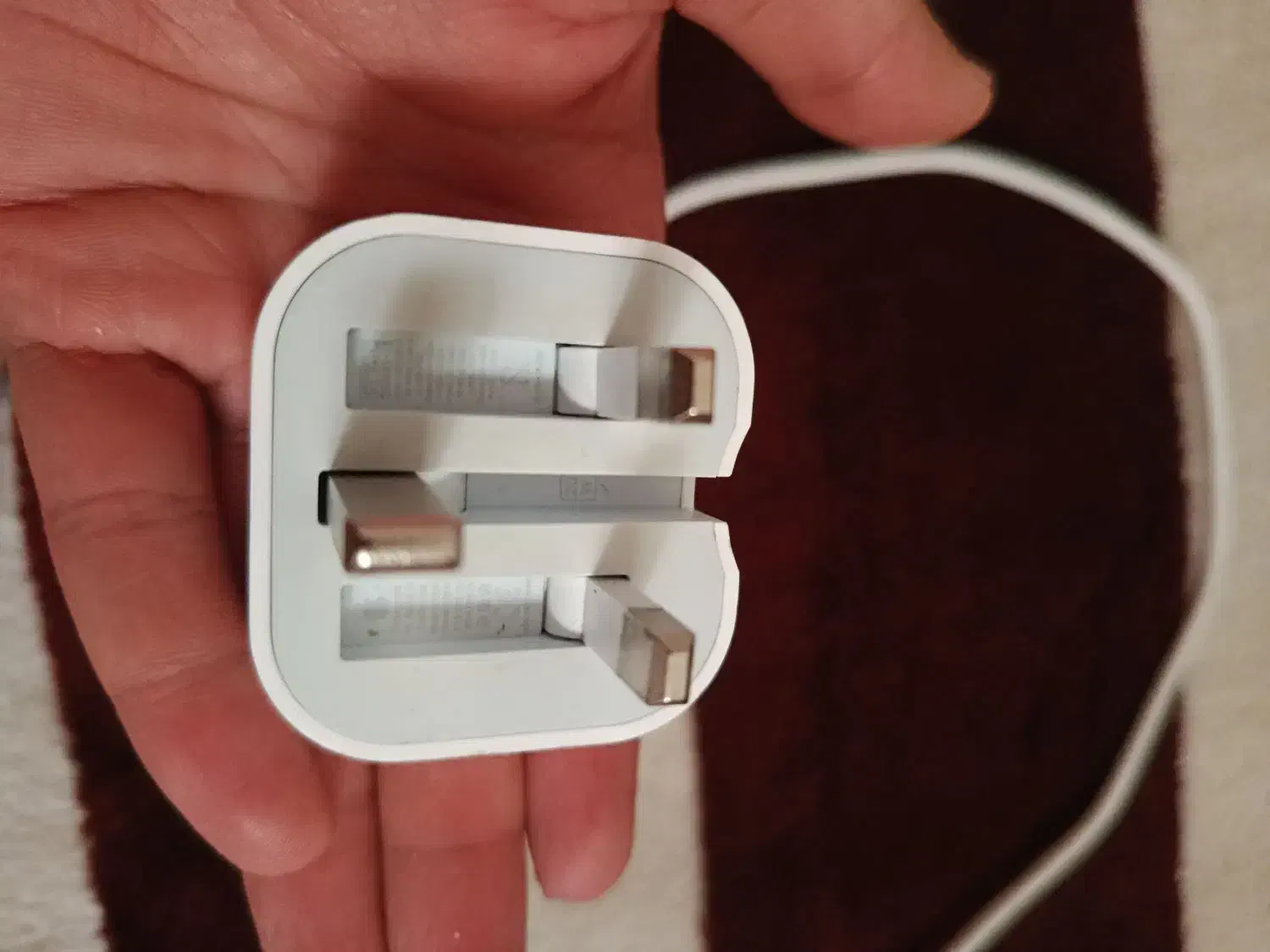 یک عدد شارژر 20وات|لوازم جانبی موبایل و تبلت|میانه, |دیوار