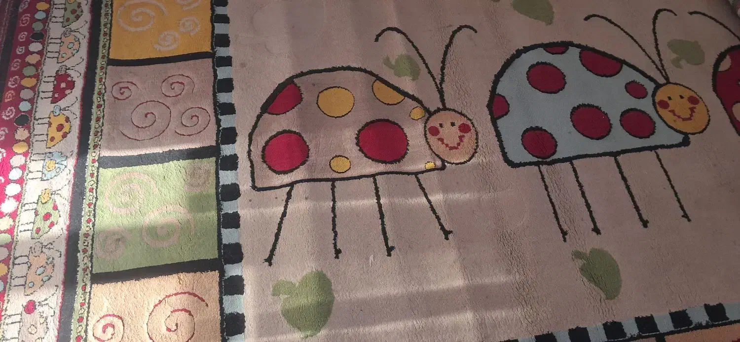 گلیم فرش اتاق کودک دست دوم تمیز|فرش|فاضل آباد, |دیوار