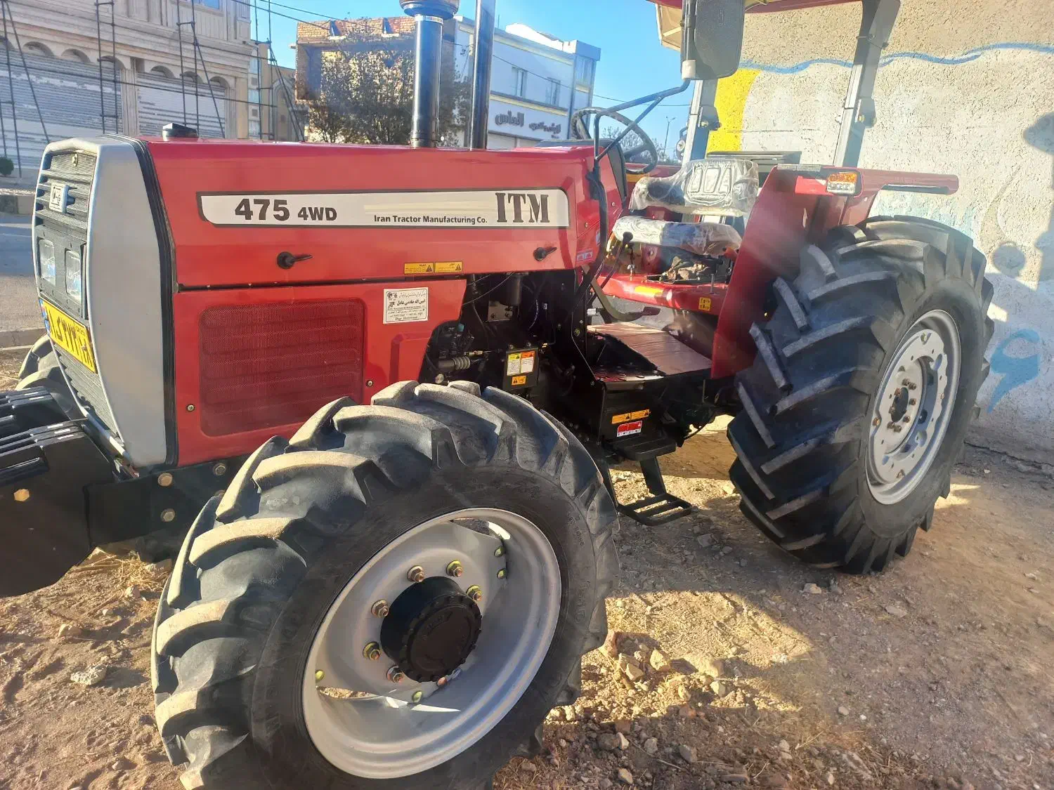 تراکتور ۴۷۵جفت مدل۴۰۳|خودرو سنگین|شاهنجرین, |دیوار