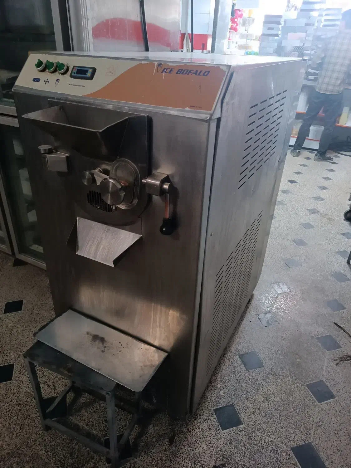 بار سفت کن ۲۰ کیلویی بوفالو|فروشگاه و مغازه|فامنین, |دیوار