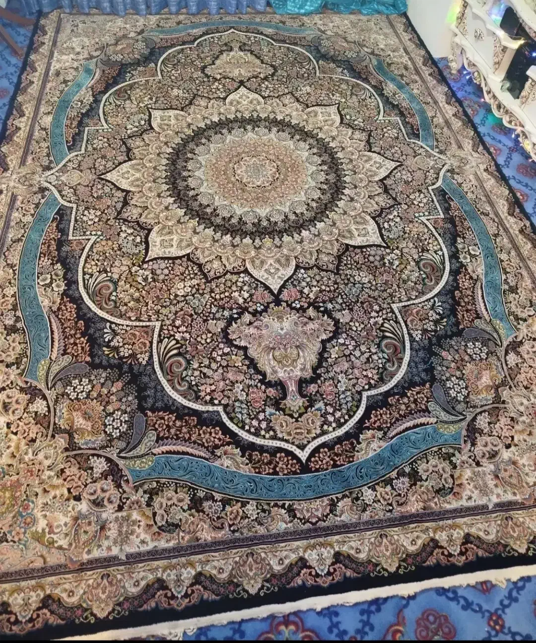 فرش ۱۰۰۰شانه تراکم ۳۰۰۰ یه تخته ۱۲متری یه تخته ۹|فرش|تهران, قلهک|دیوار