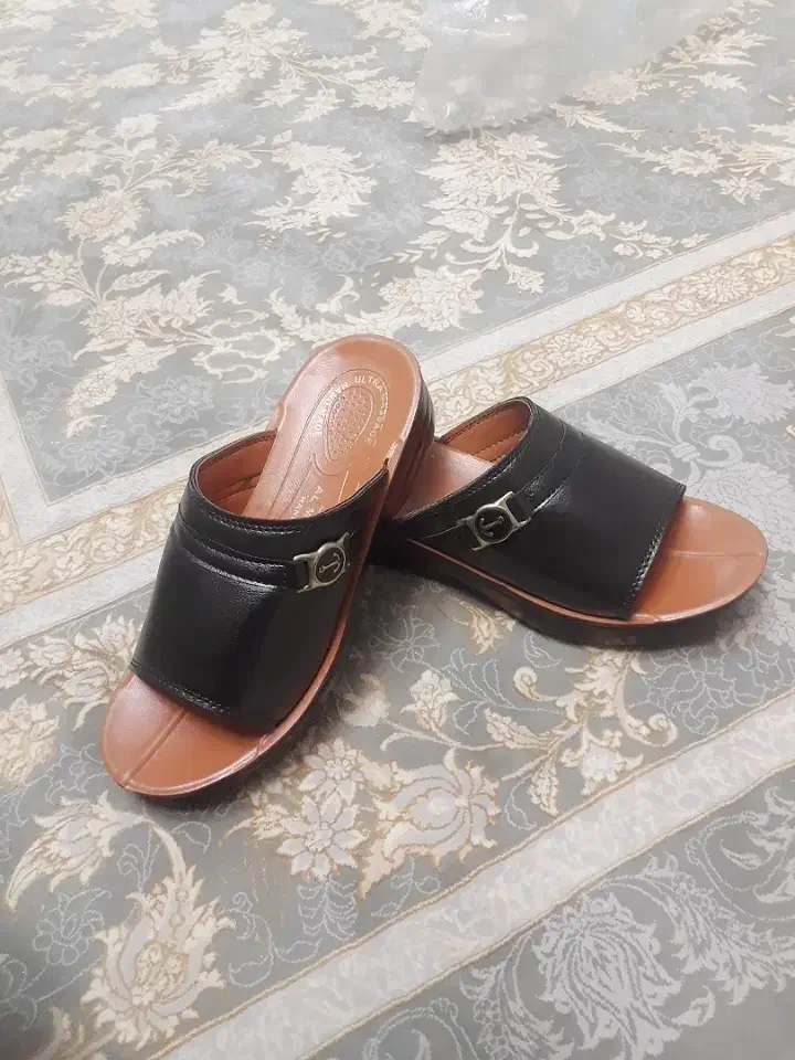 دمپایی صندل مردانه نو کاملا سالم|کیف، کفش، کمربند|تهران, شهید رجایی|دیوار