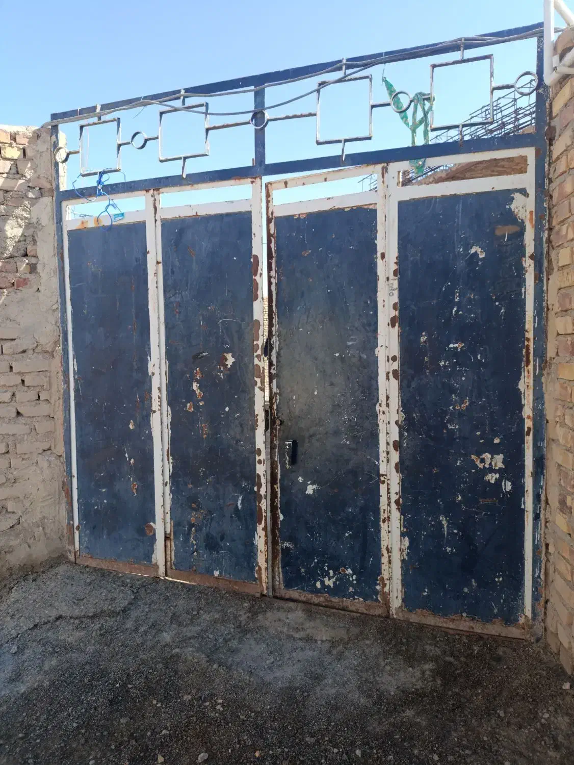 درب حیاط|مصالح و تجهیزات ساختمان|زابل, |دیوار