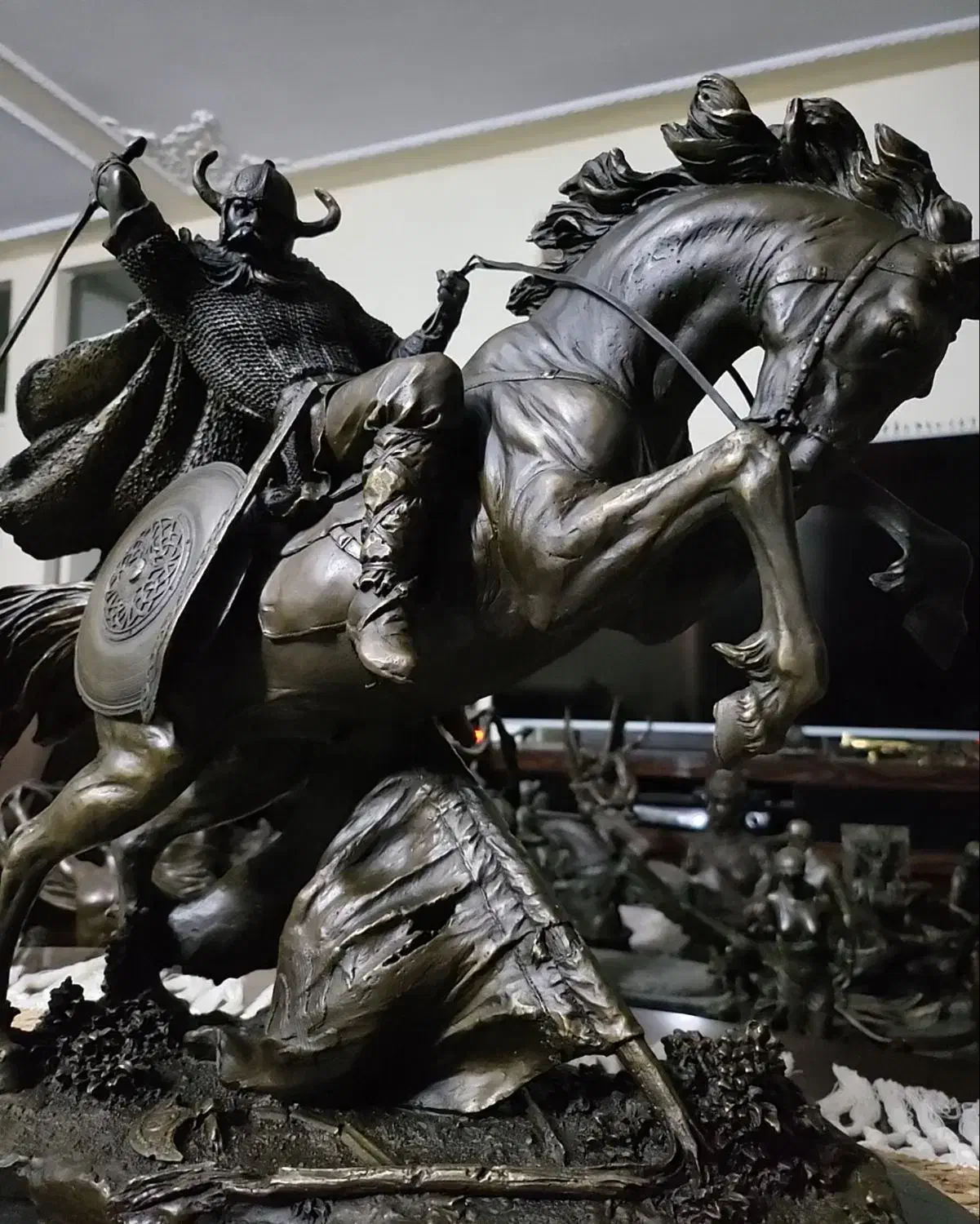 وایکینگ مجسمه برنزی|مجسمه، تندیس، ماکت|تهران, اکباتان|دیوار