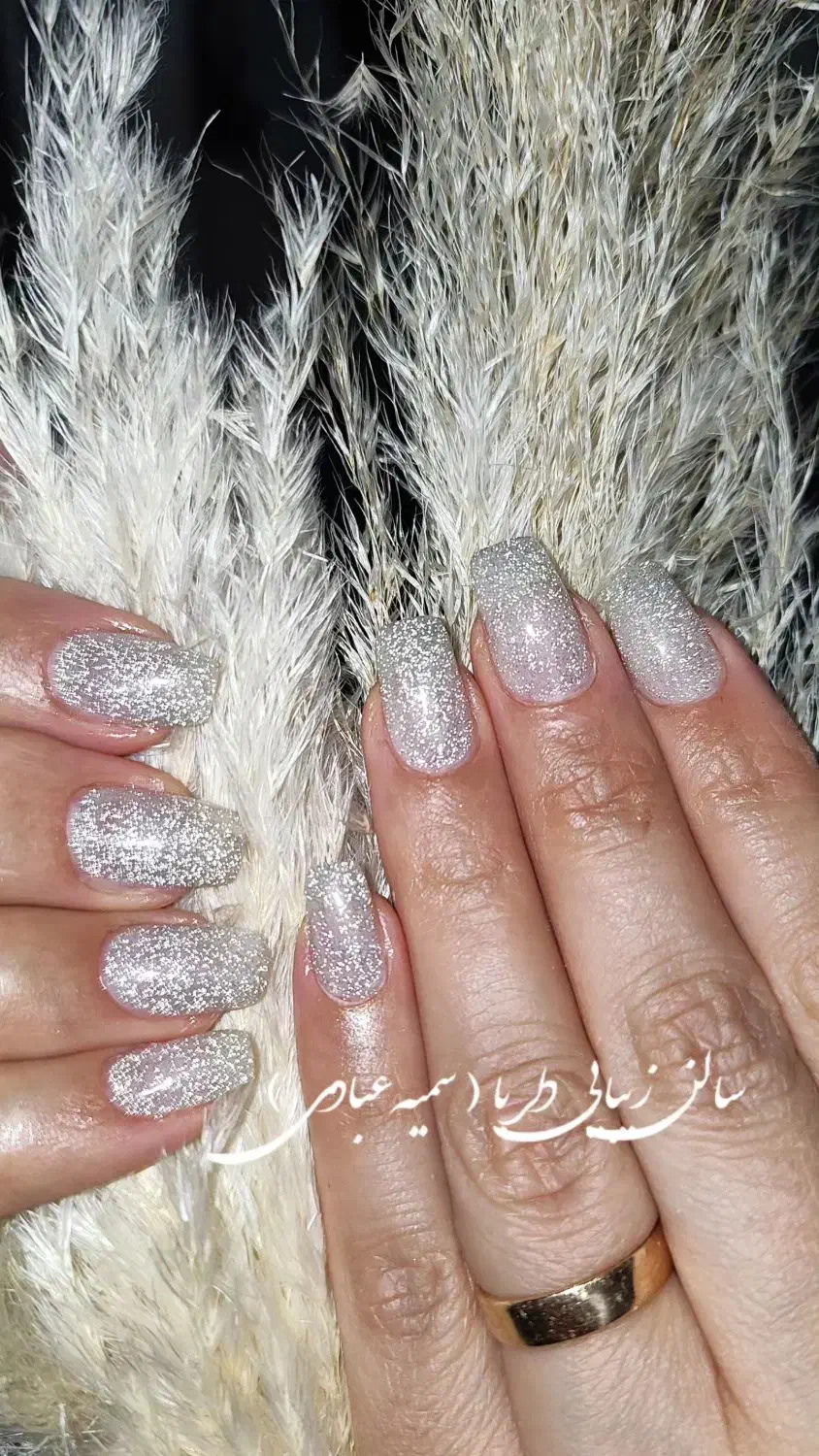 استخدام ناخنکار با درصد بالا  بشرط حرفه ای بودن|استخدام درمانی، زیبایی، بهداشتی|تهران, دروازه شمیران|دیوار