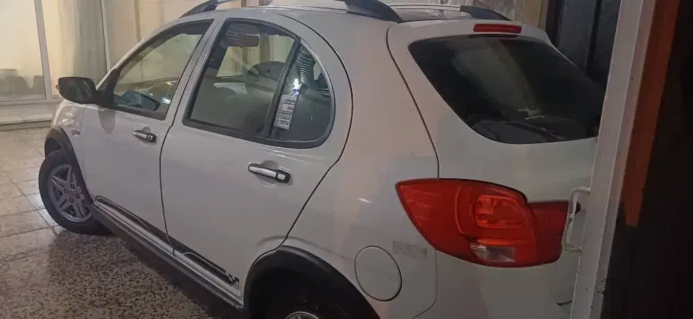 کویک r مدل 1401|خودرو سواری و وانت|فولادشهر, سایت صنعتی کاوه|دیوار