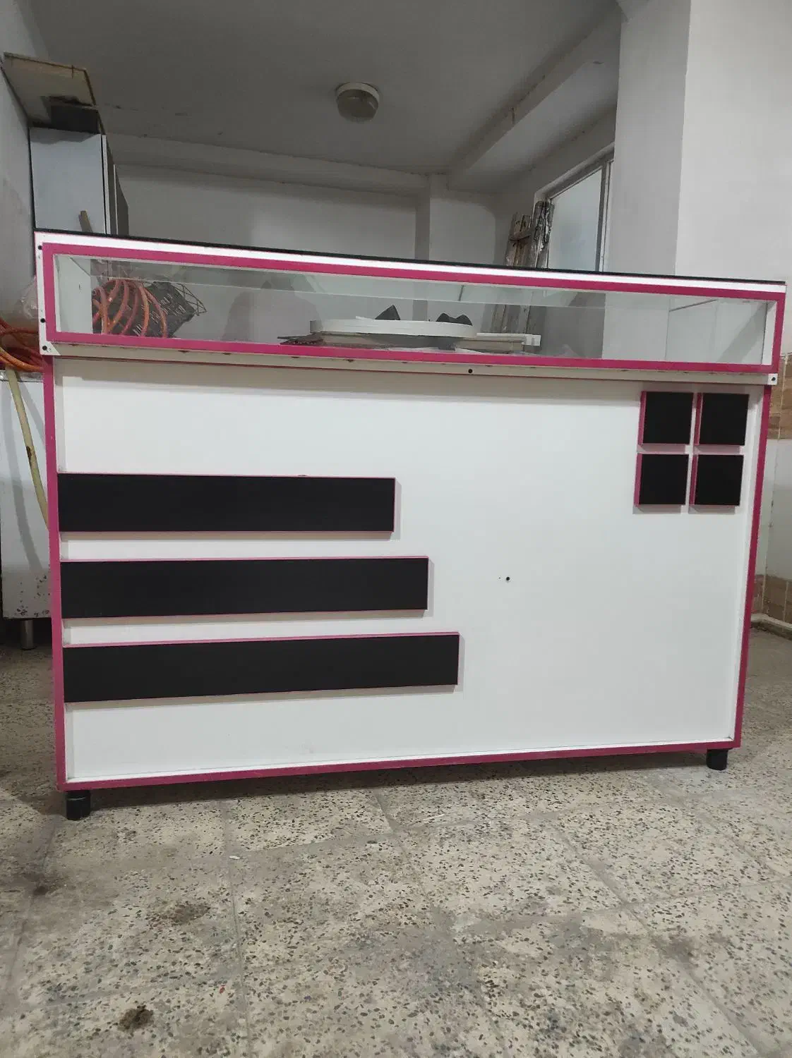 ویترین تمام ام دی اف چهار تیکه|بوفه، ویترین، کنسول|میانه, |دیوار