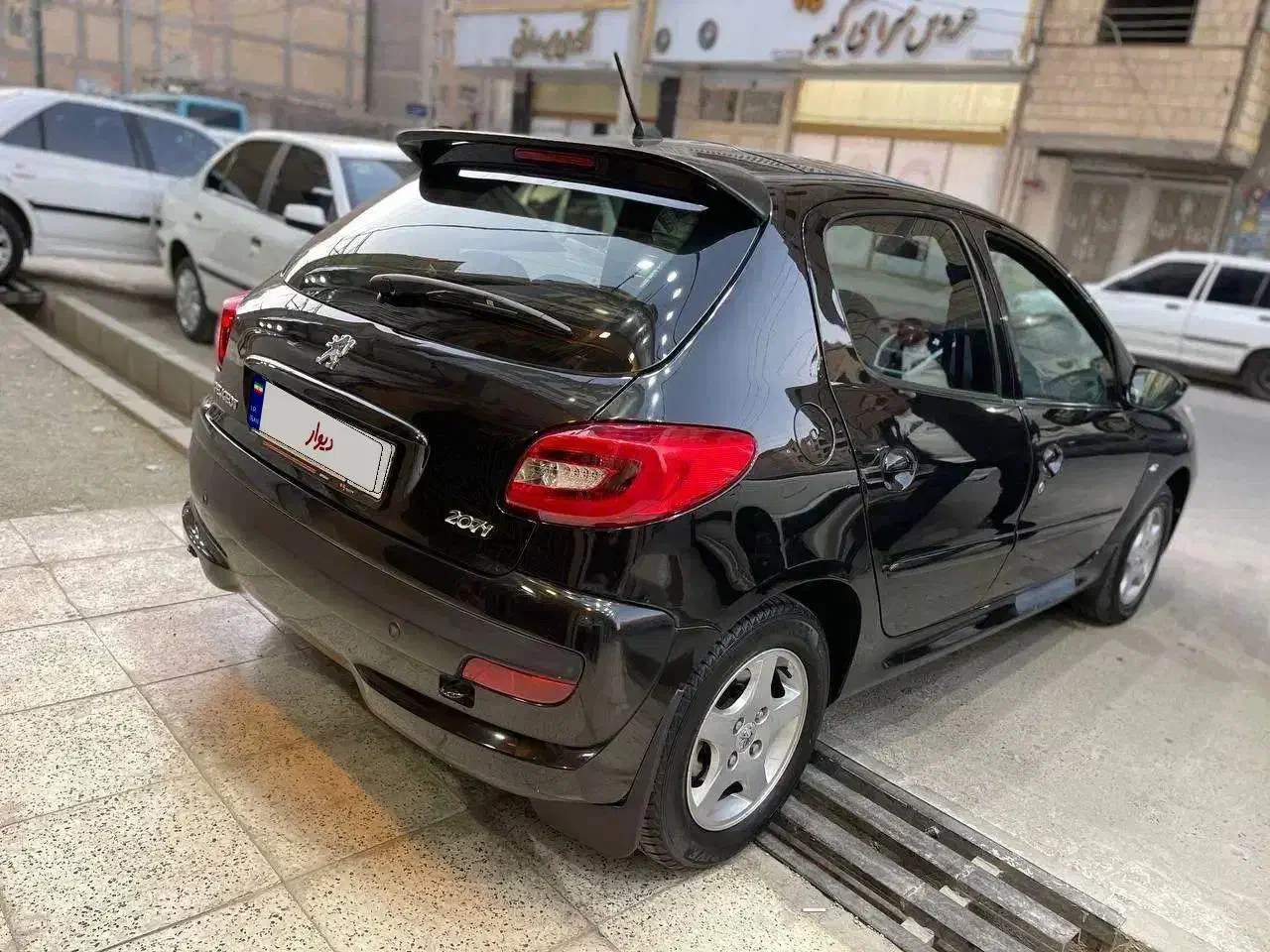 ۲۰۷ پانا مدل ۴۰۱ دنده|خودرو سواری و وانت|رباطکریم, نصیرشهر|دیوار