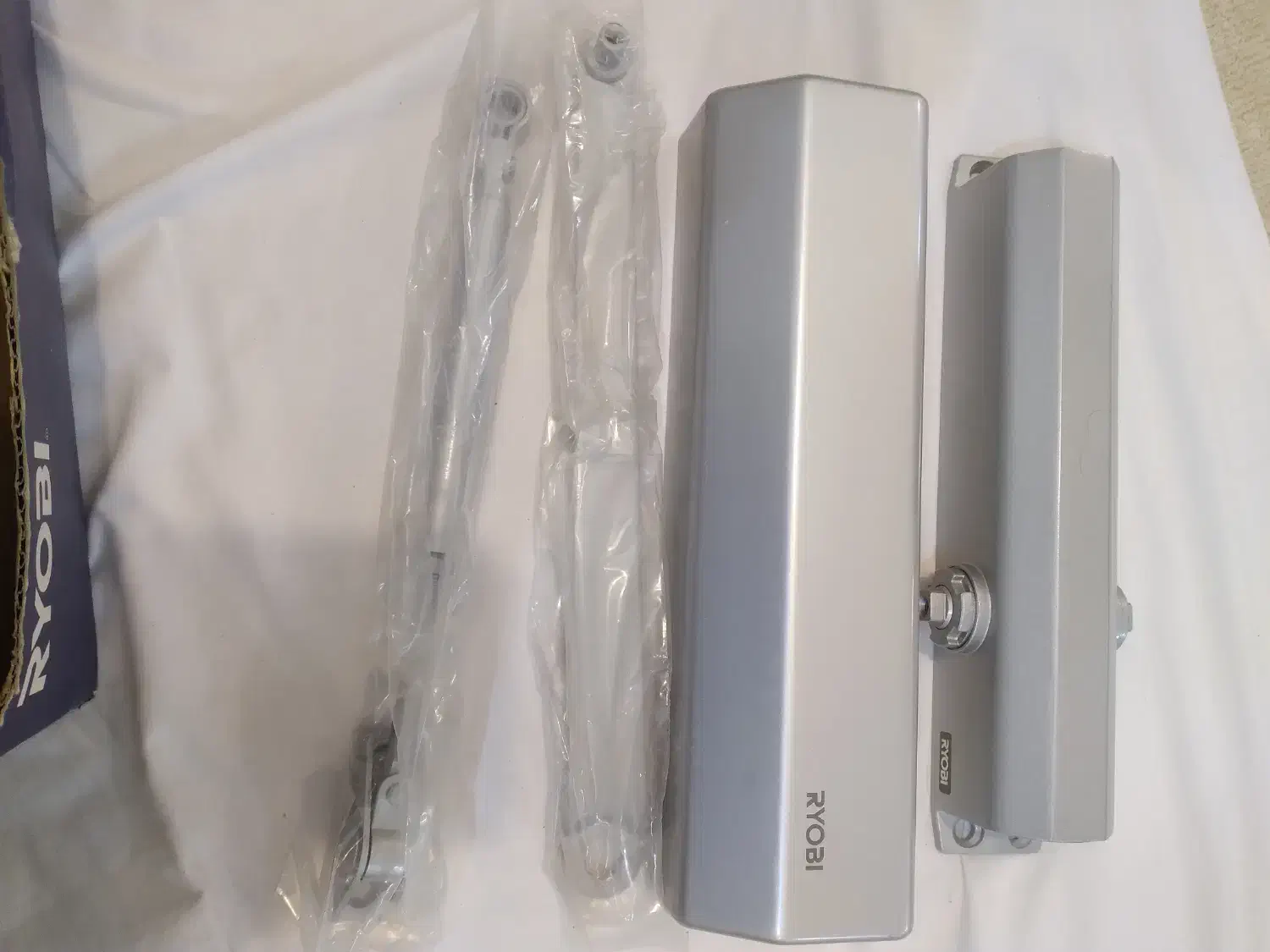 ارام بند|ابزارآلات|دماوند, دماوند|دیوار