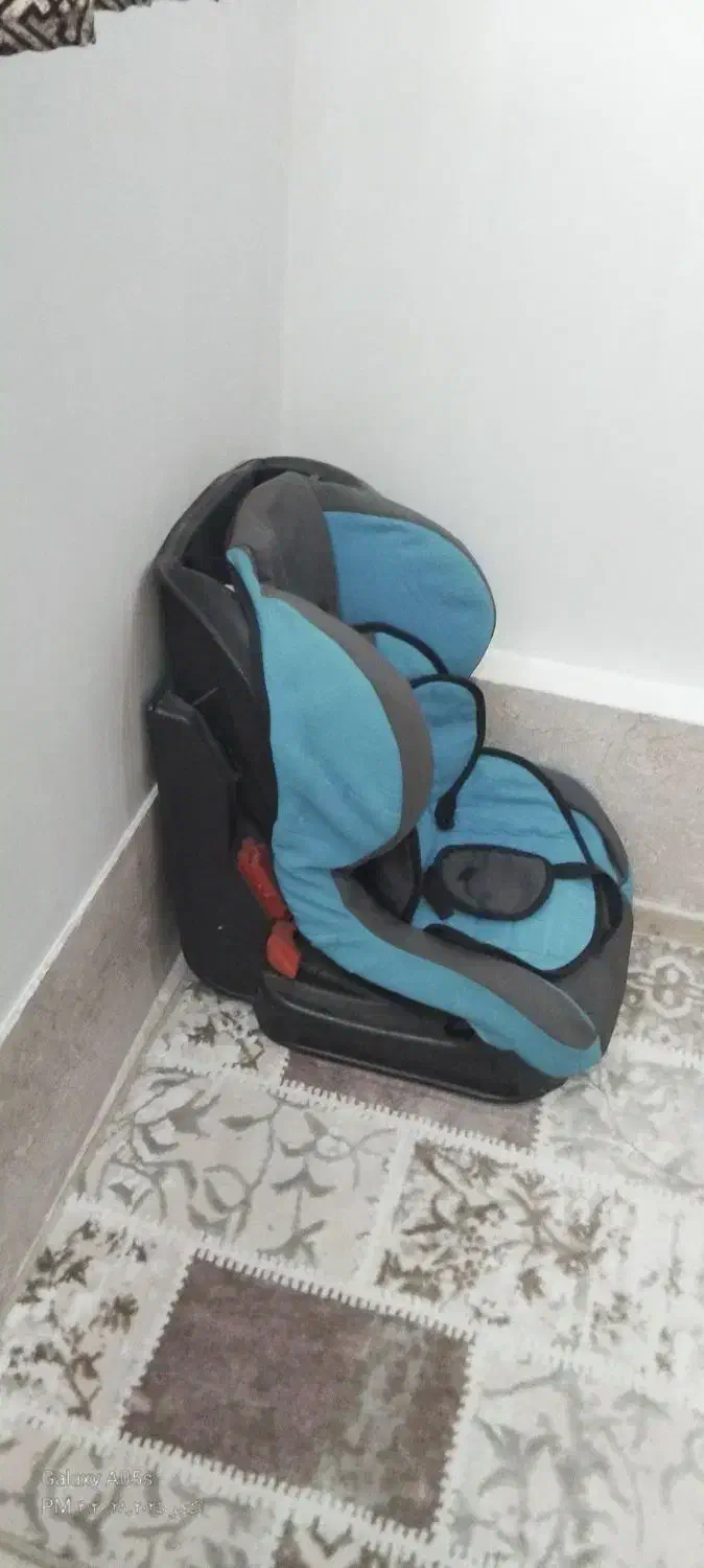 صندلی کودک ماشین|تخت و صندلی بچه|ورامین, ورامین|دیوار