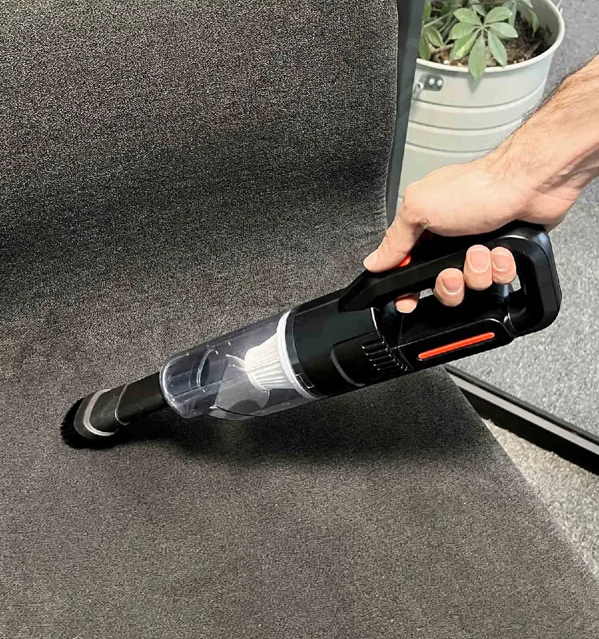 جارو شارژی وو|لوازم نظافت|صدرا-فارس, فاز ۱|دیوار