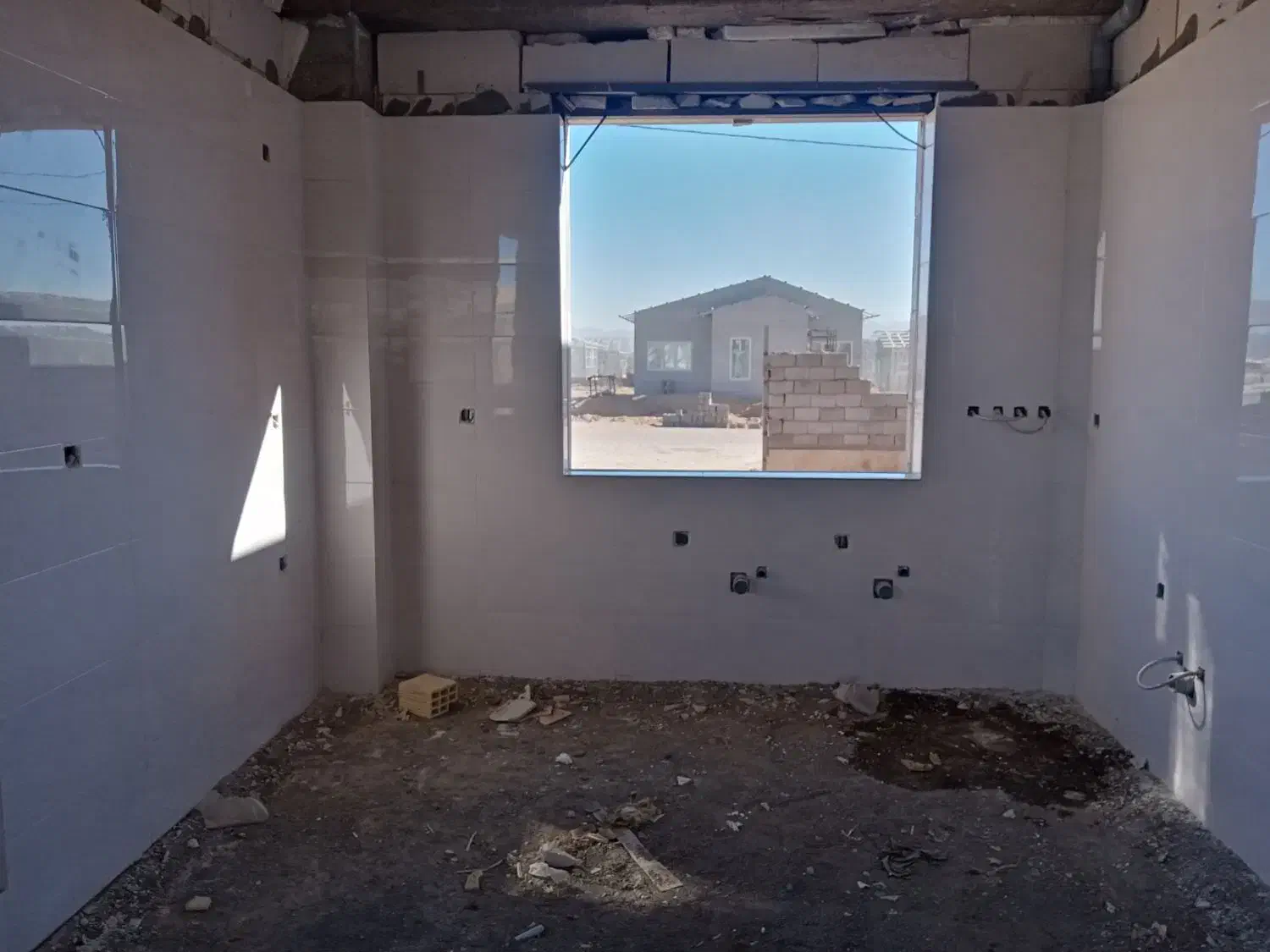 شاگرد کاشیکاری|استخدام معماری، عمران و ساختمانی|اراک, |دیوار