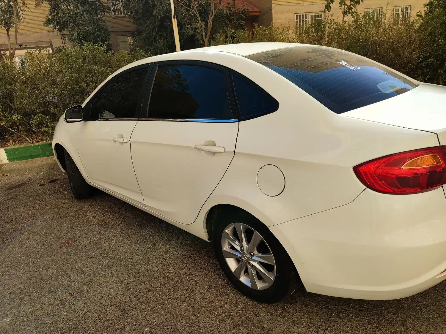 جک j4 (فروش زیر قیمت)|خودرو سواری و وانت|قم, پردیسان|دیوار