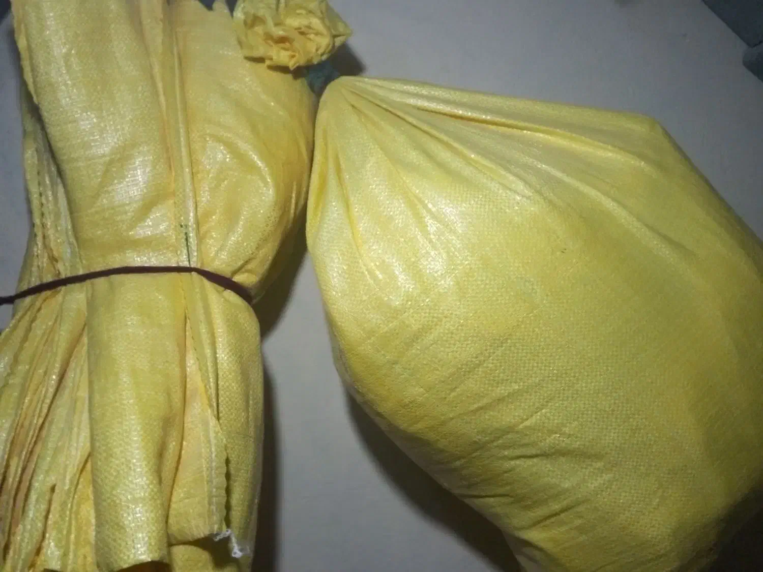 کیسه|ظروف نگهدارنده، پلاستیکی، یک‌بارمصرف|کلاله, |دیوار