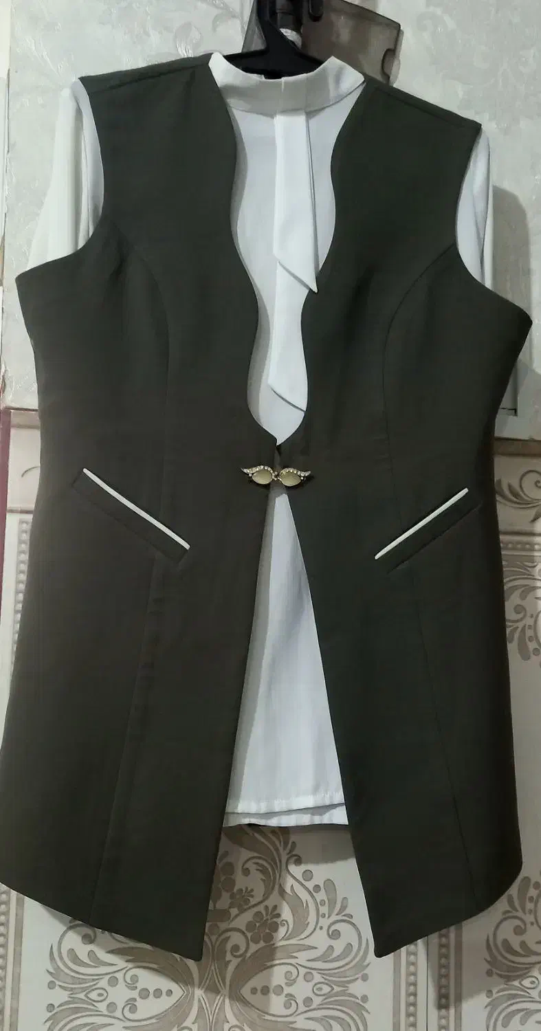 لباس|لباس|بهارستان, |دیوار