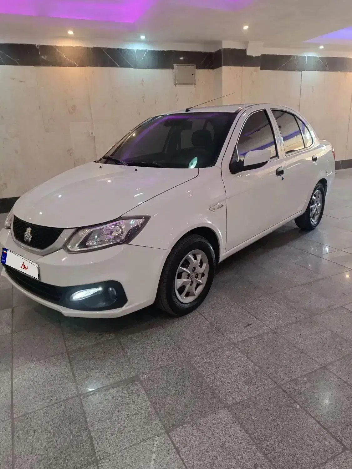 ساینا s 1402|خودرو سواری و وانت|باقرشهر, |دیوار