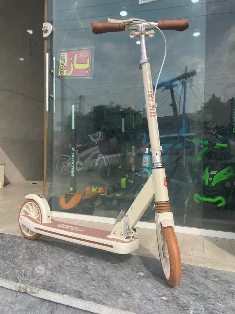 اسکوتر کد ۷۷۹۹|دوچرخه، اسکیت، اسکوتر|بندر گناوه, |دیوار