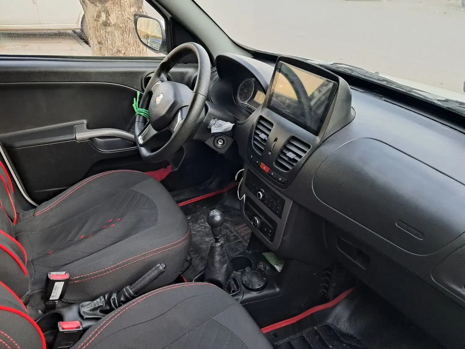 کوییک۴۰۳|خودرو سواری و وانت|خرم‌آباد, |دیوار