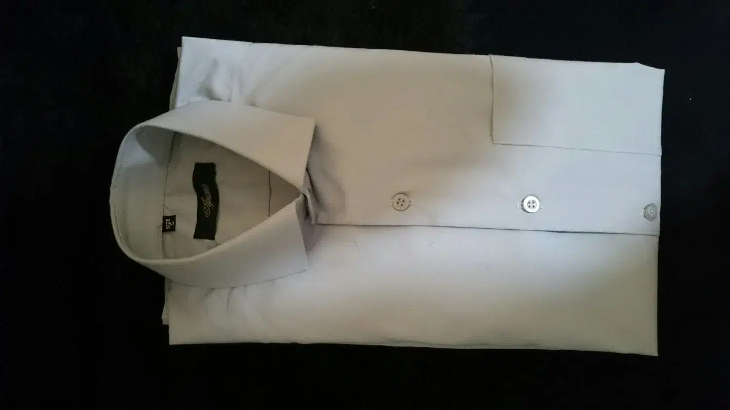 پیراهن مردانه|لباس|شیراز, کوشک میدان|دیوار