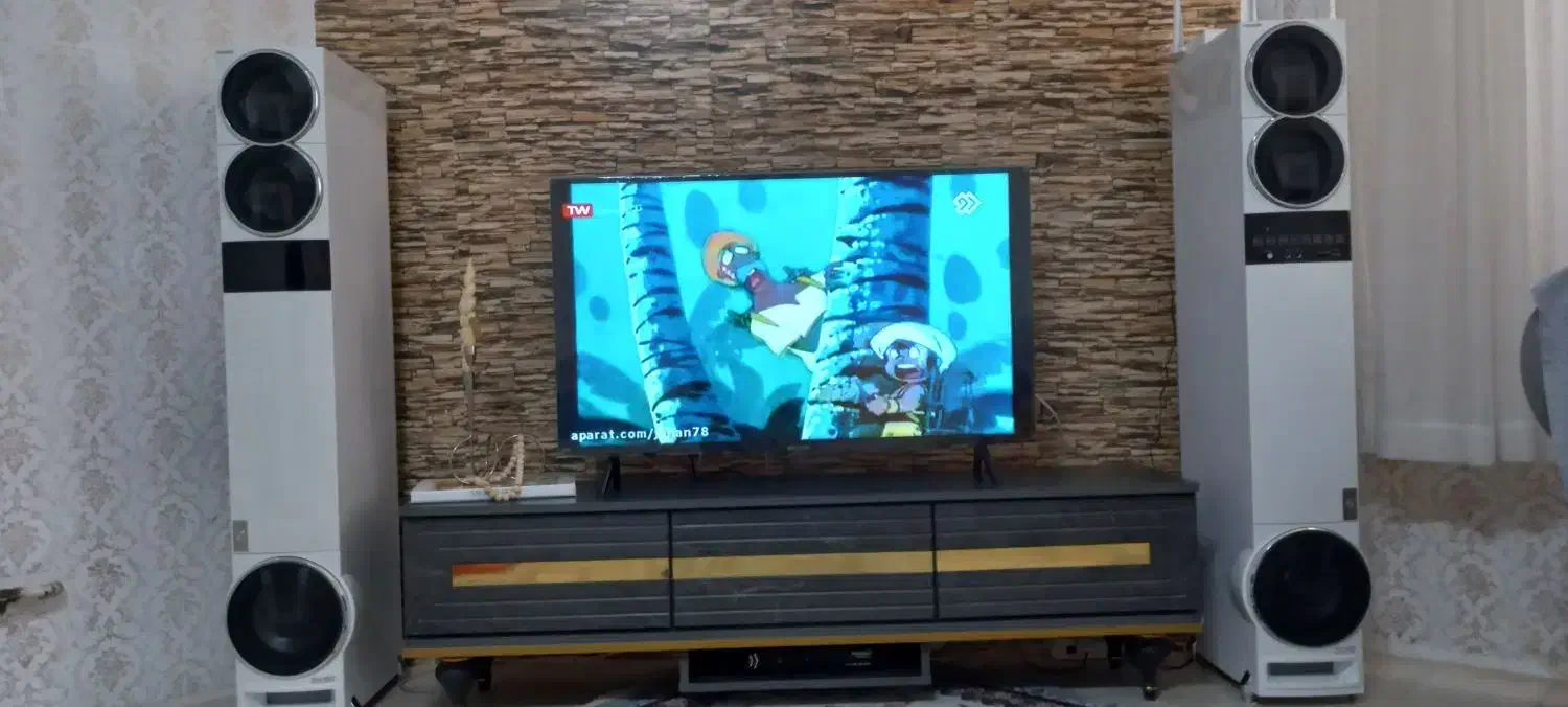 یک جفت باند میکرولب|سیستم صوتی خانگی|قم, باجک یک|دیوار