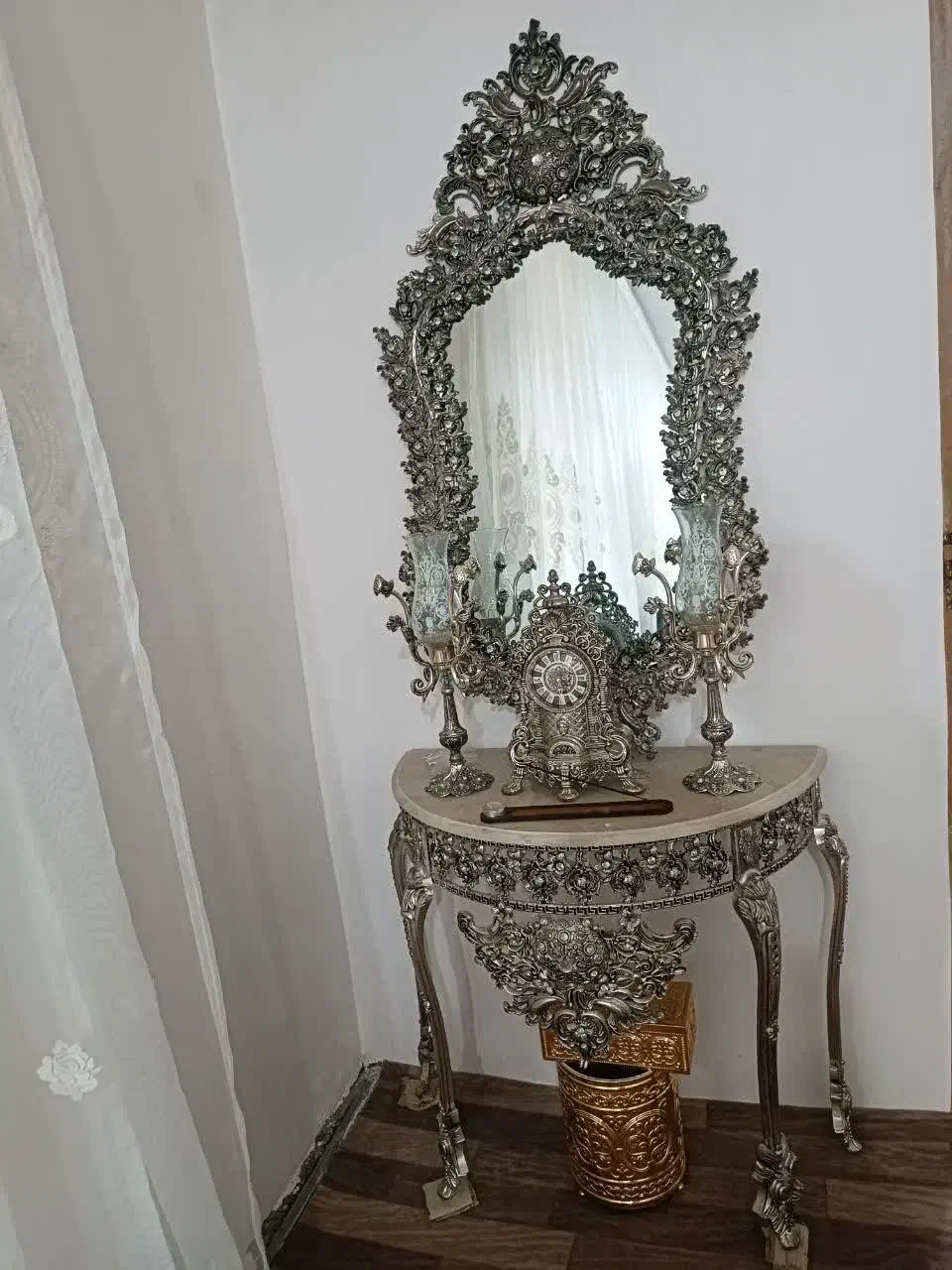 آینه شمدان|آینه|مرند, |دیوار