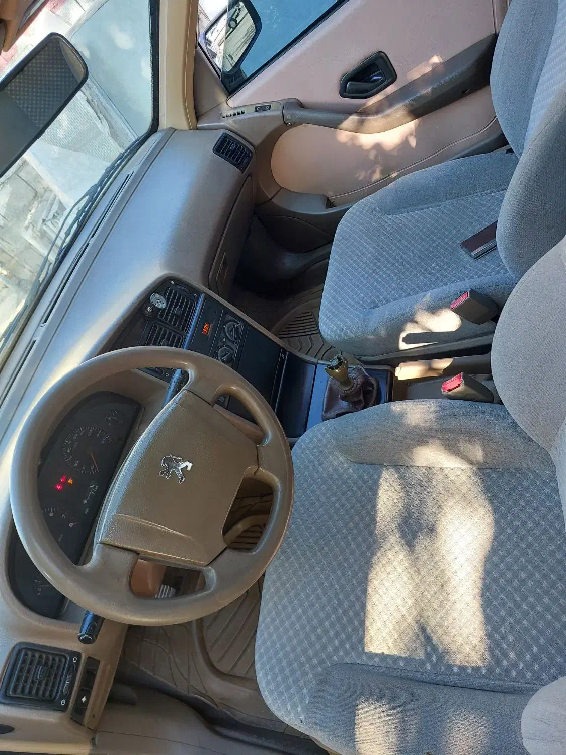 پژو ۴۰۵. مدل ۹۱ کارخانه|خودرو سواری و وانت|ماکو, |دیوار