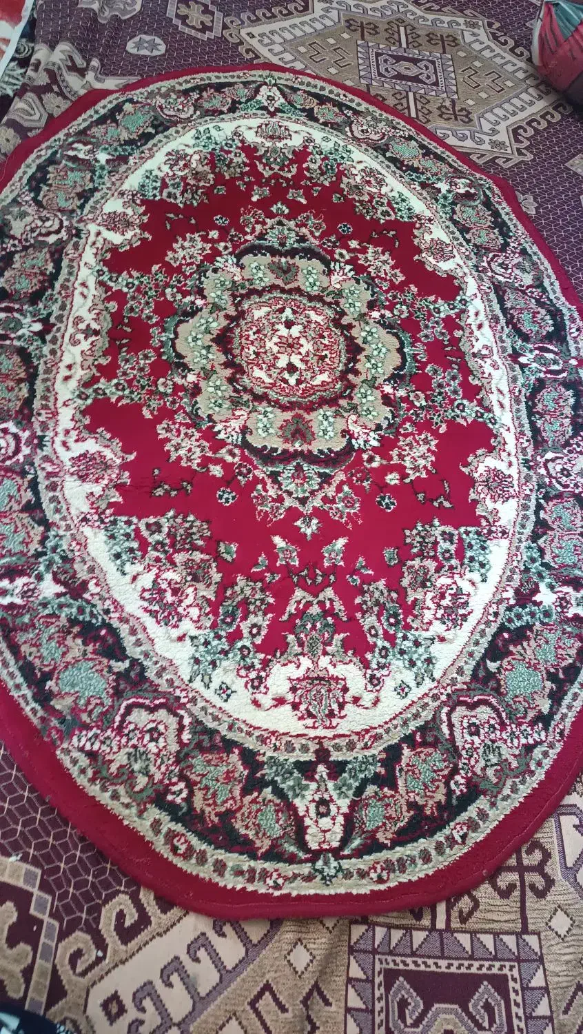 فرش‌‌بیضی|فرش|تبریز, |دیوار