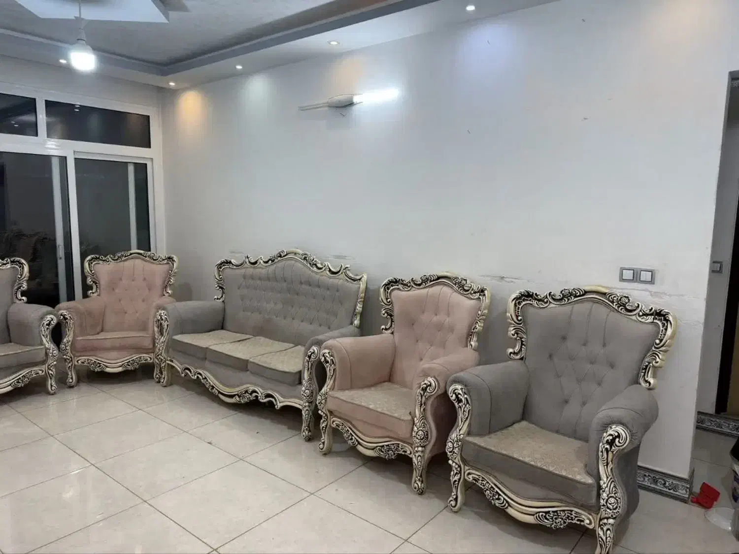 مبل درحد|مبلمان خانگی و میز عسلی|برخوار, |دیوار