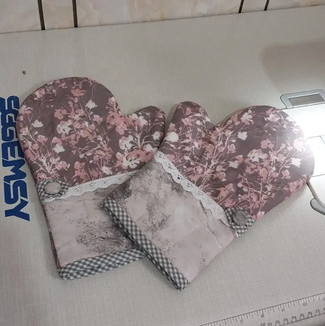 دوخت سرویس آشپزخانه عروس|سفره، حوله، دستمال آشپزخانه|نجف‌آباد, کهریزسنگ|دیوار