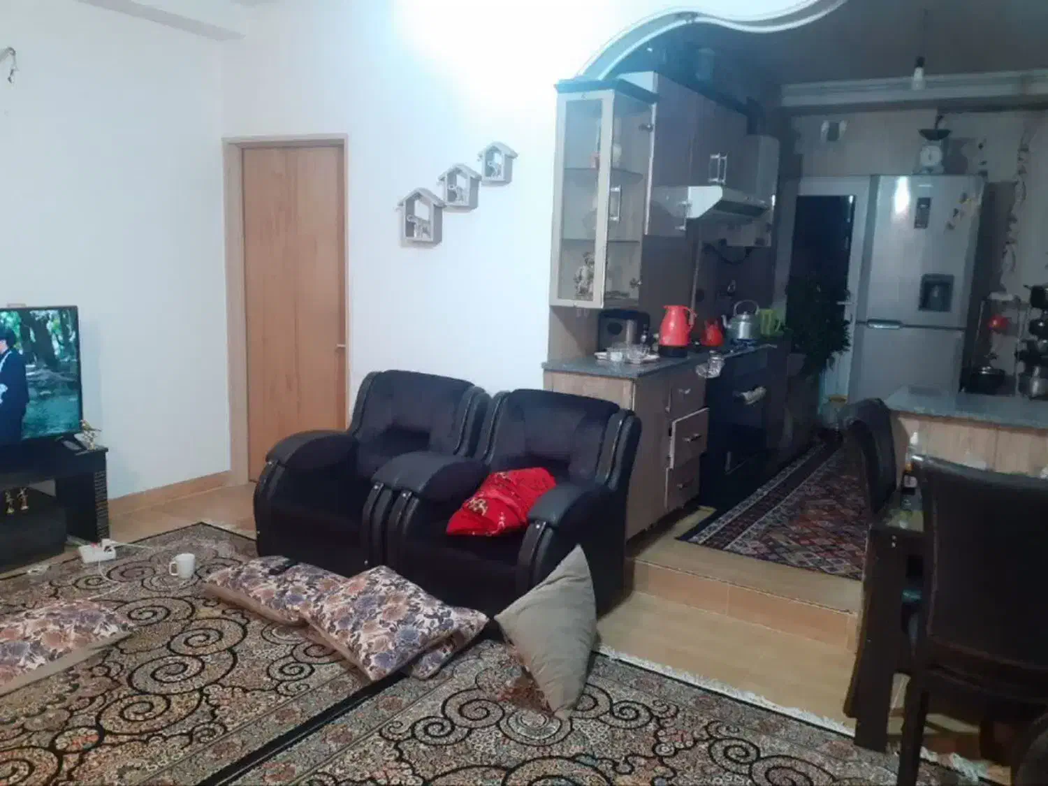 فروش آپارتمان 75 متری دوخوابه با پارکینگ وآسانسور|فروش آپارتمان|نهاوند, |دیوار