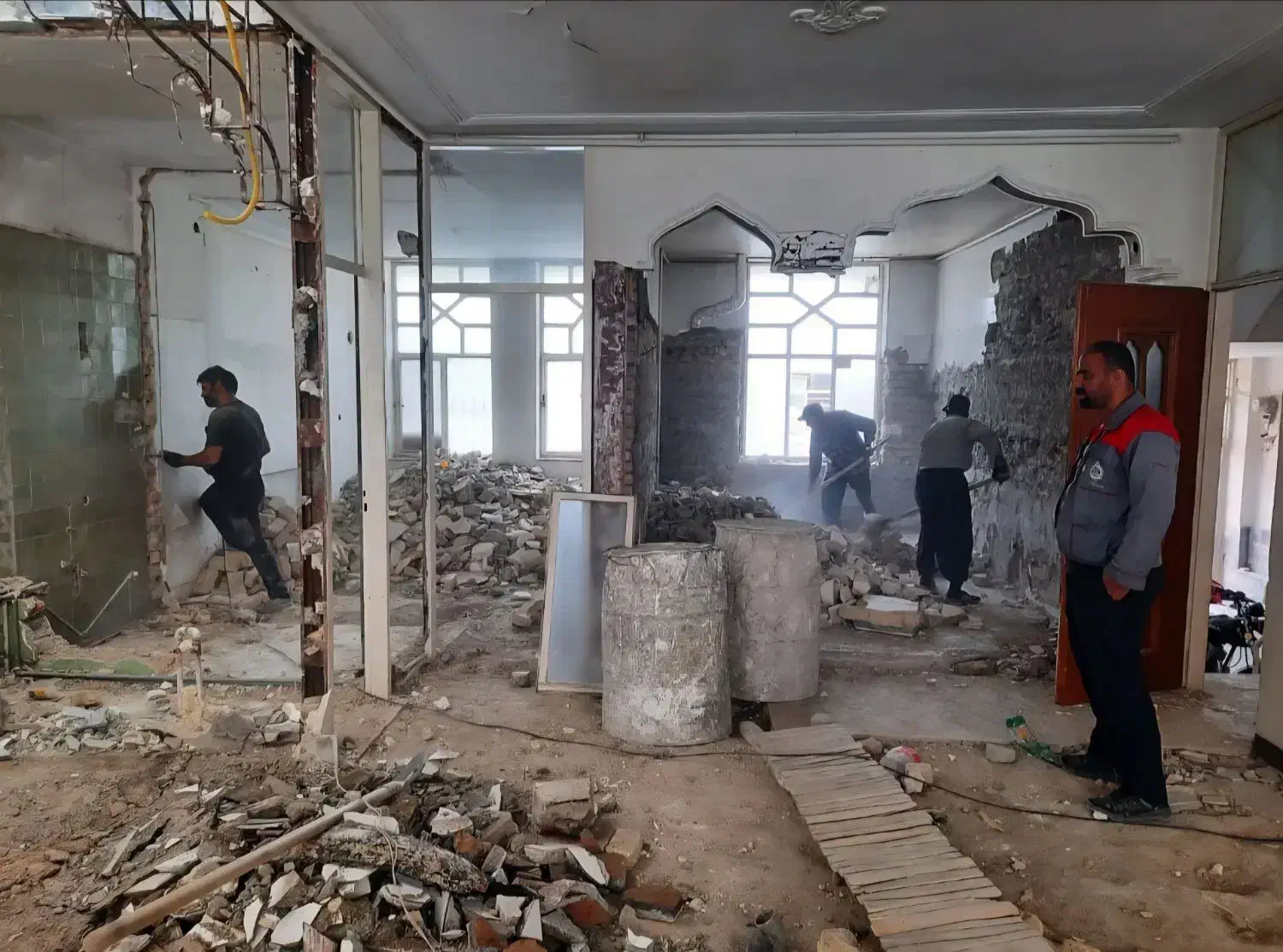 پیمانکاری ، بازسازی ، مرمت ساختمان|خدمات پیشه و مهارت|کاشان, دشت لتحر|دیوار