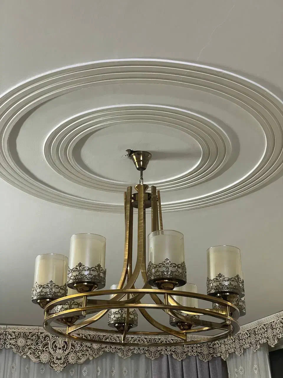 لوستر ۸ شاخه|لوستر و چراغ آویز|اصفهان, مهرآباد|دیوار