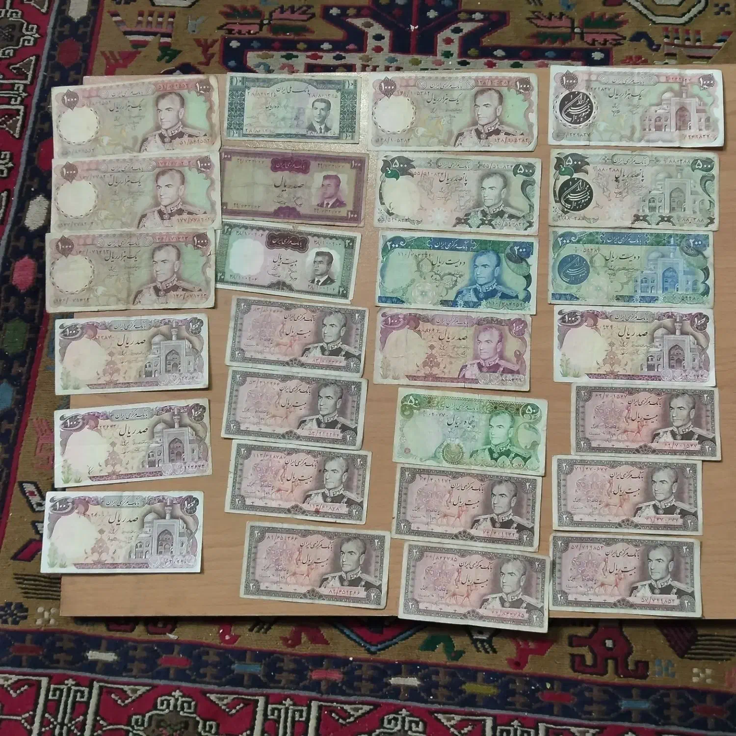 ۲۷برگ اسکناس قدیمی و ارزشمند بصورت یکجا|کلکسیون سکه، تمبر، اسکناس|تبریز, |دیوار