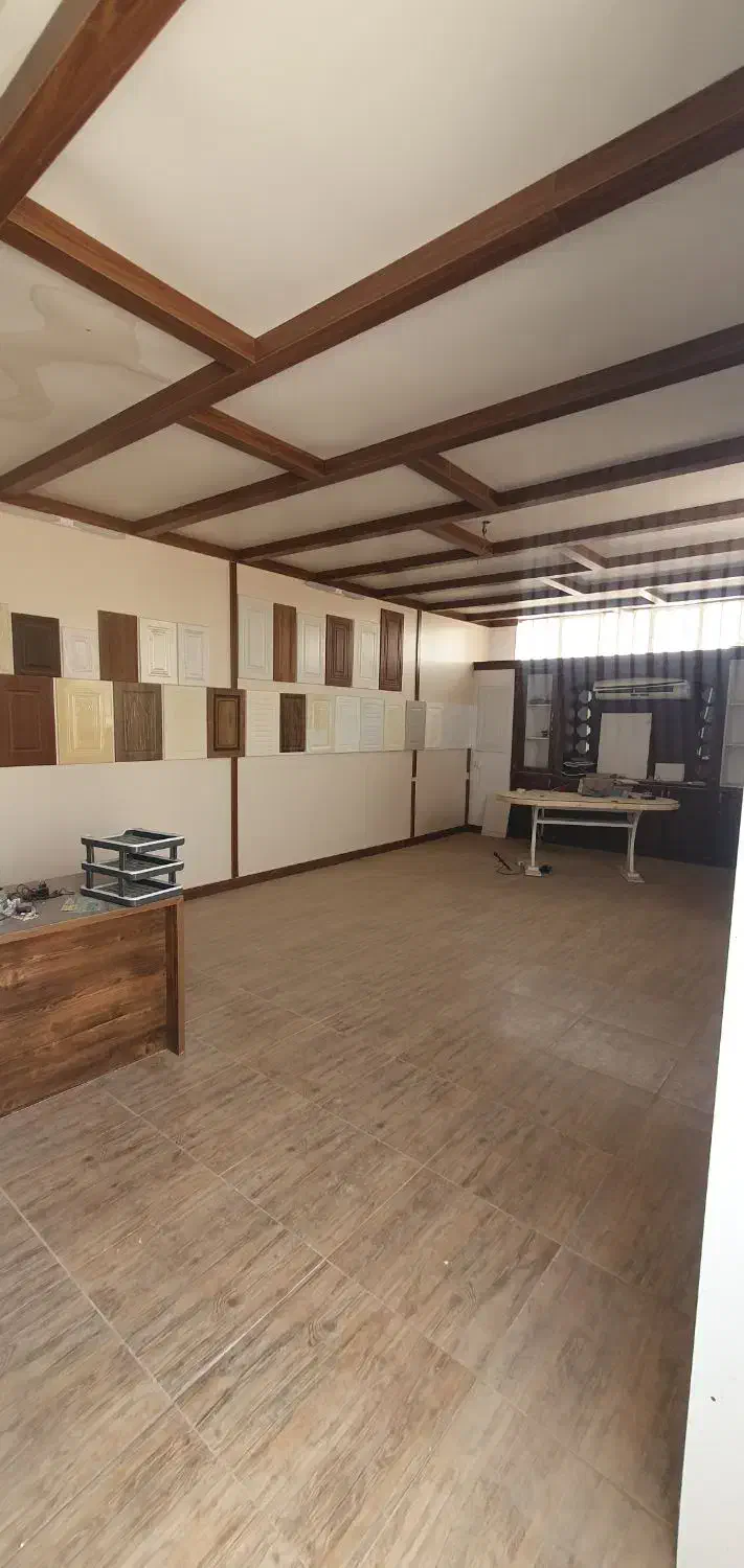 کارگاه اجاره ای ۳۵۰متر سوله ۷۰۰ متر زمین|اجارهٔ مغازه و غرفه|میبد, |دیوار