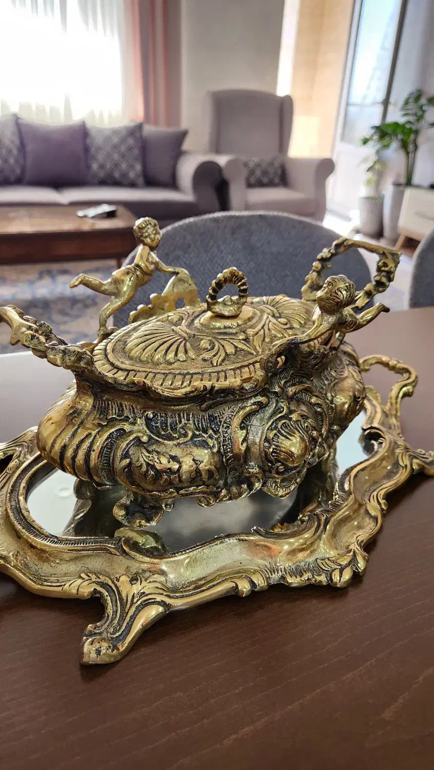 دکوری برنز با سینی|ظروف سرو و پذیرایی|نظرآباد, نظرآباد|دیوار