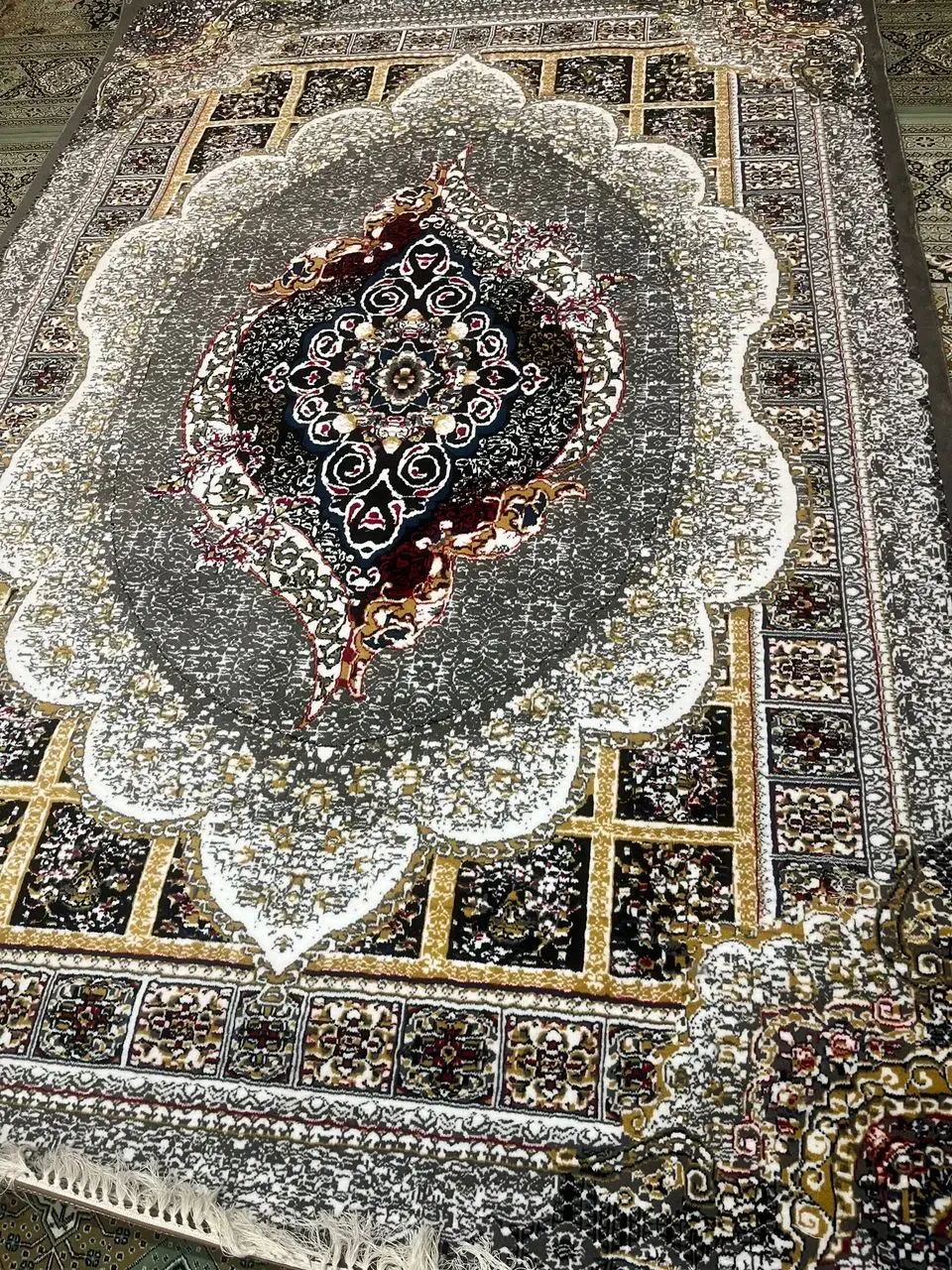 فرش ۶ متری نگین مشهد|فرش|تاکستان, |دیوار