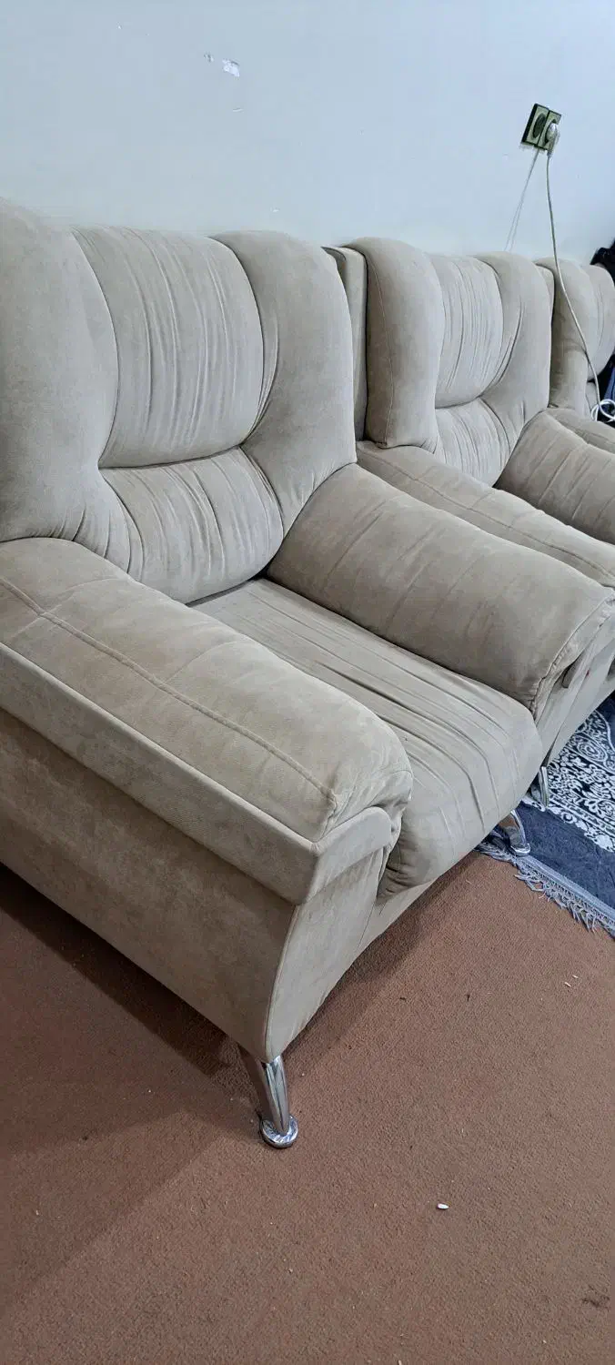 مبل هفت نفره راحتی درجه یک|مبلمان خانگی و میز عسلی|دزفول, |دیوار