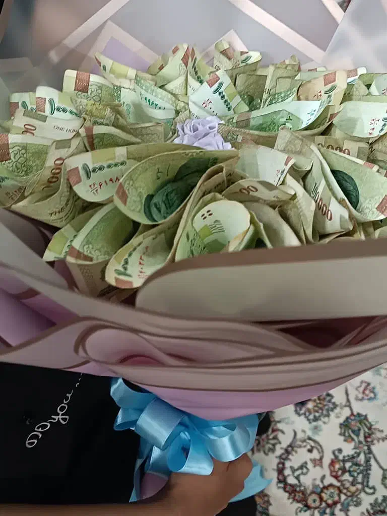 گل ربانی|گل مصنوعی|بم, |دیوار